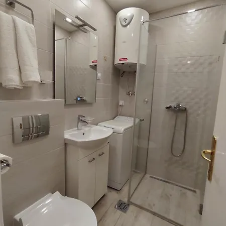 Lira Beo Apartamento *